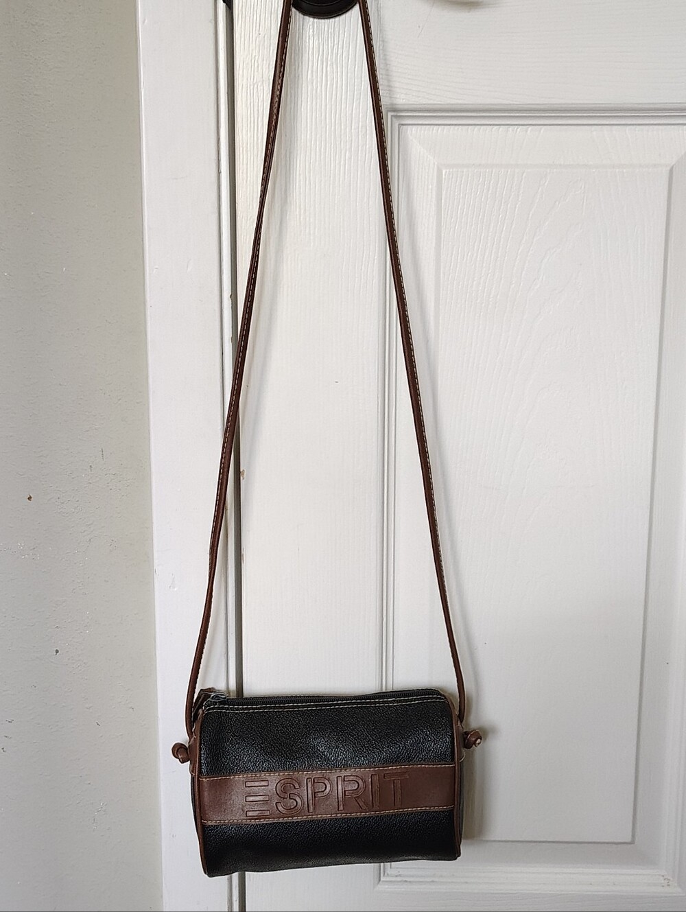 Vintage 80s/90s Esprit Barrel Crossbody Bag - Picture 2 of 5